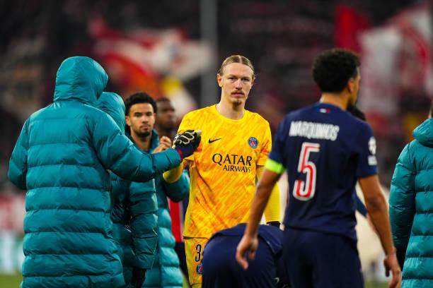 1732679284800086734.jpg 2186402216-612x612.jpg